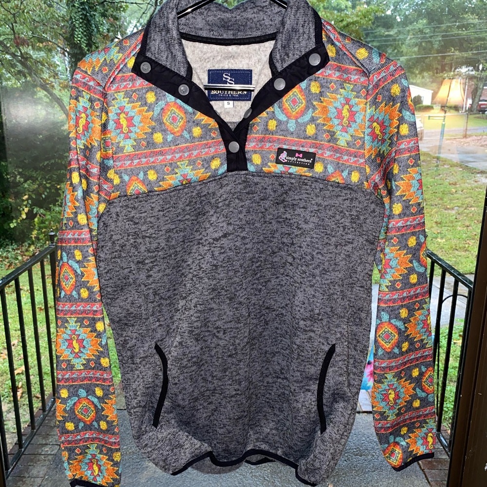 simply southern pullover ❄️
